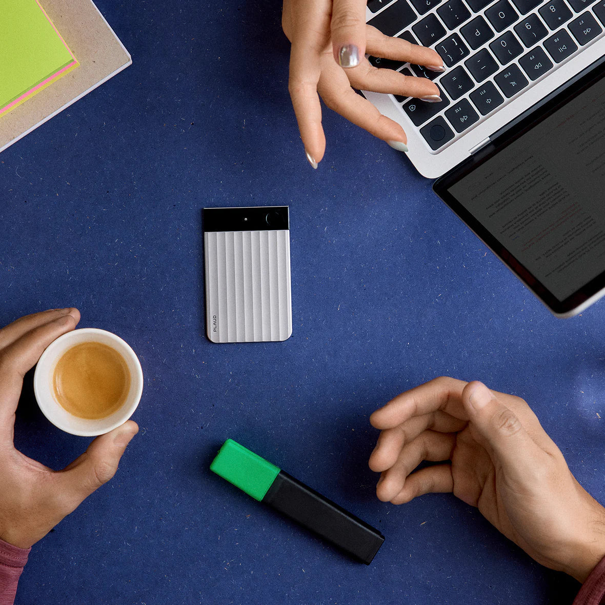 Confronto tra Plaud Note Pro e Plaud Note con miglioramenti hardware
