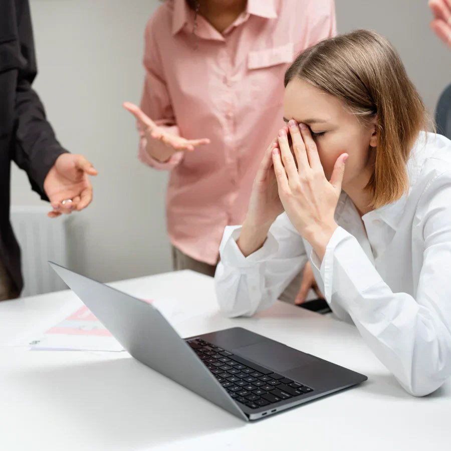 Come calmare l’ansia velocemente prima di parlare: reset di 90 secondi