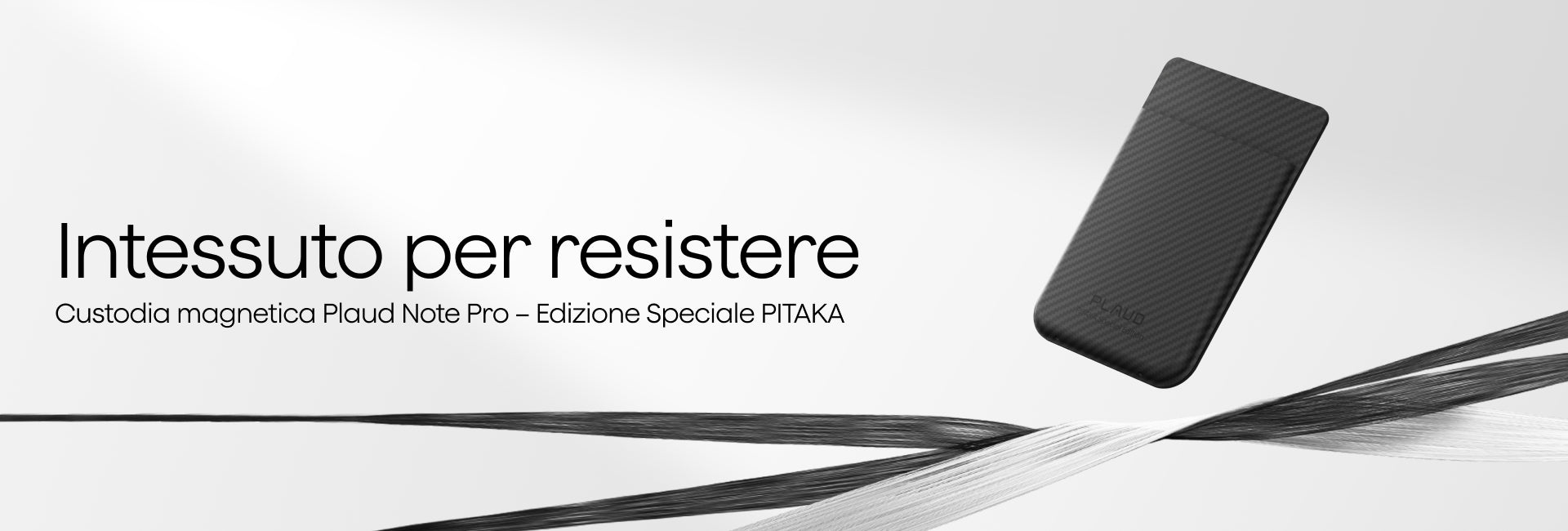 Custodia magnetica nera testurizzata PITAKA per Plaud Note Pro, con design a trama intrecciata.